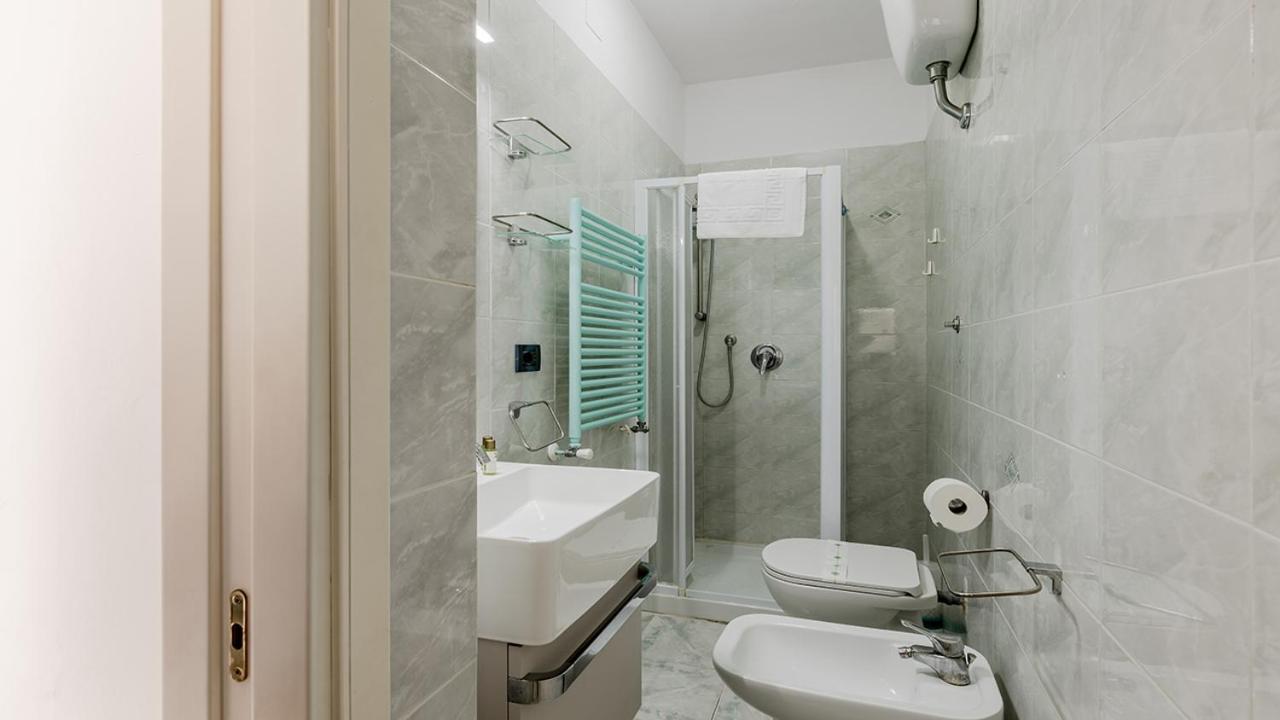 La Casa Di Nonno Roberto By Rentbeat Apartment Livorno Ngoại thất bức ảnh
