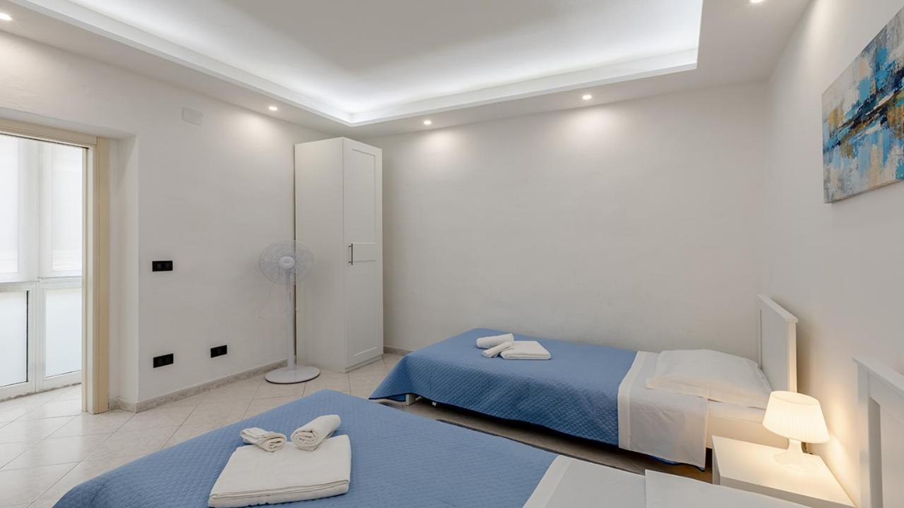 La Casa Di Nonno Roberto By Rentbeat Apartment Livorno Ngoại thất bức ảnh